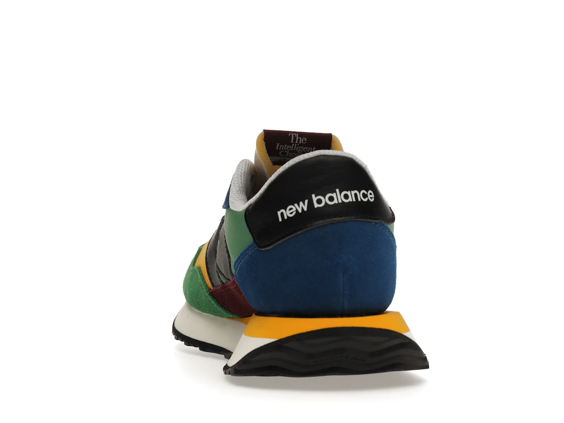 Vue 27 de New Balance 237 Green
