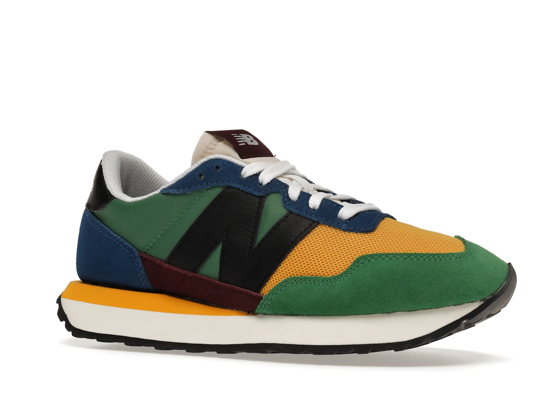 Vue 4 de New Balance 237 Green