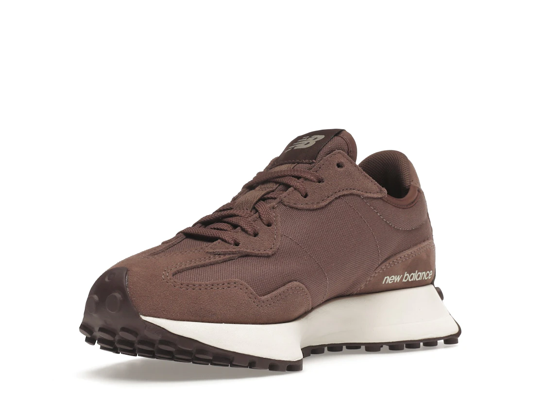 Vue 14 de New Balance 327 Black Fig 