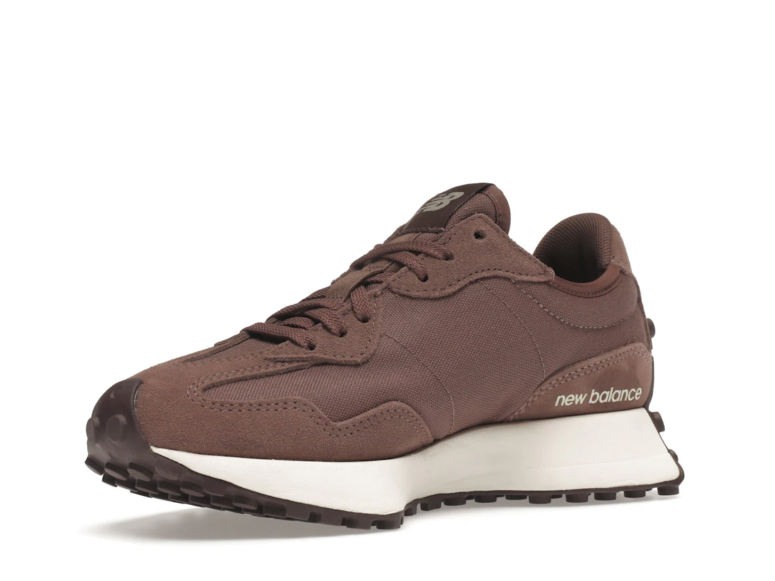 Vue 15 de New Balance 327 Black Fig 