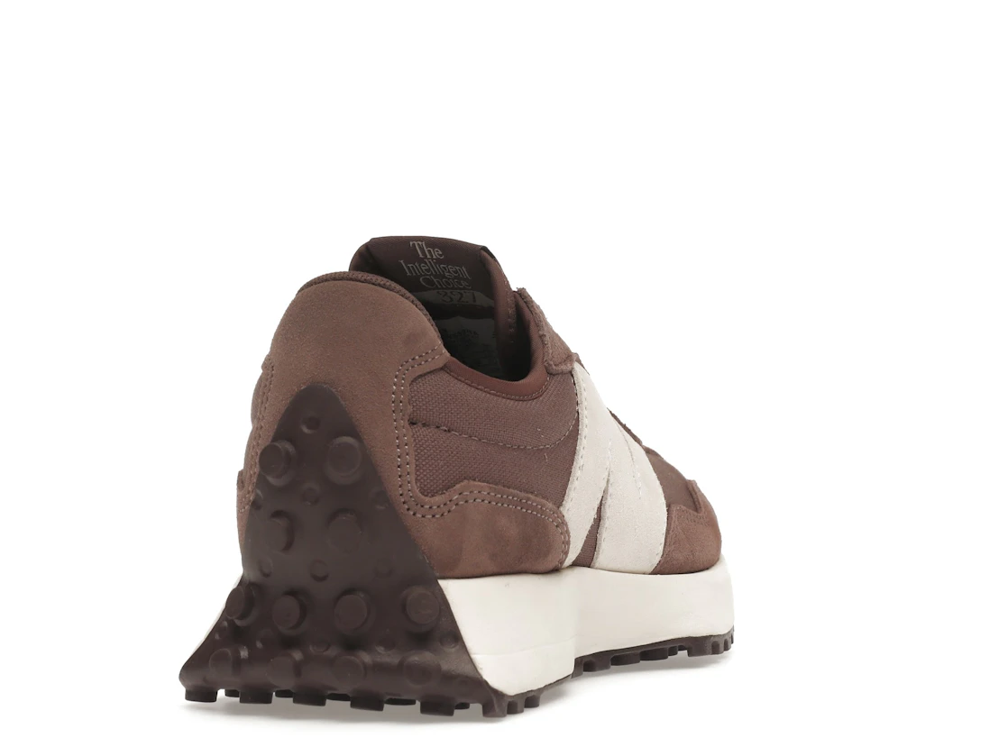 Vue 30 de New Balance 327 Black Fig 