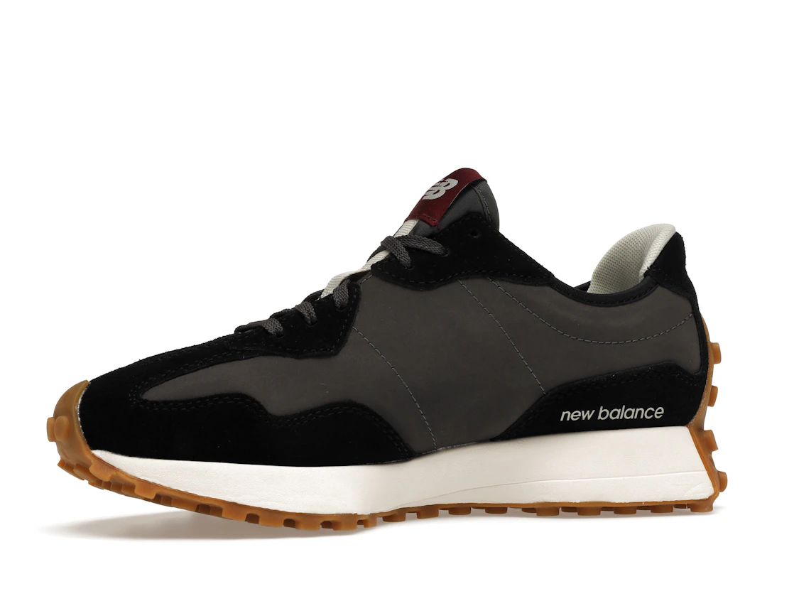 Vue 17 de New Balance 327 Black Moonbeam 