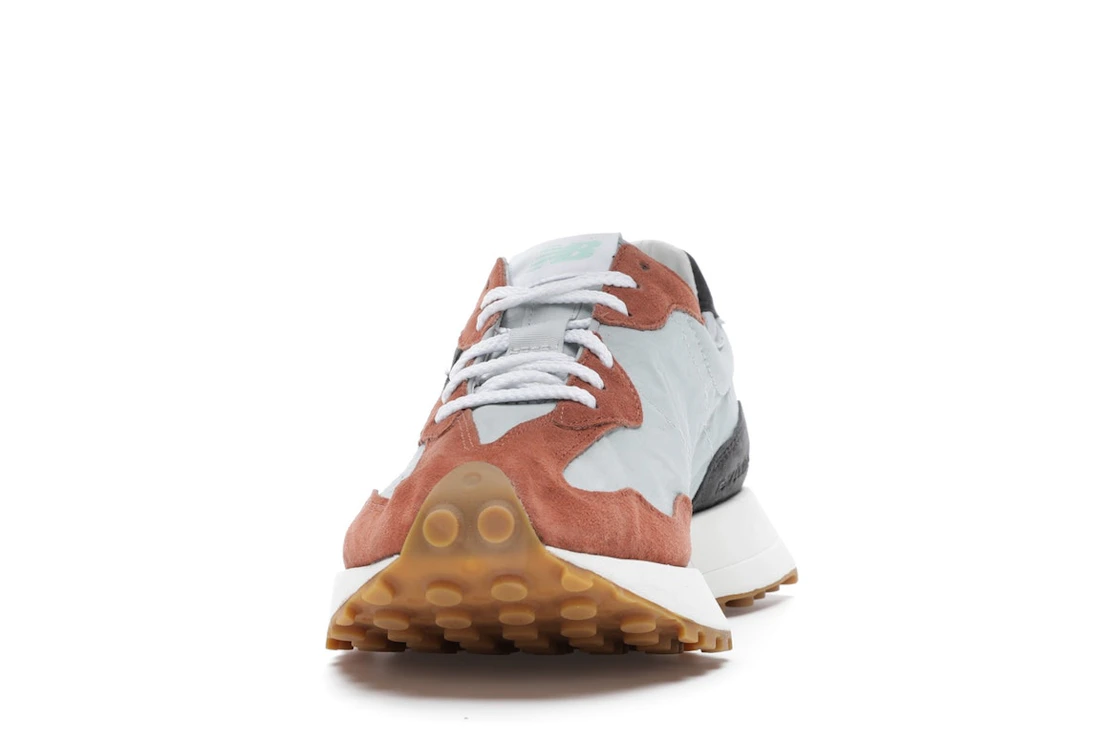 Vue 11 de New Balance 327 Brown Grey