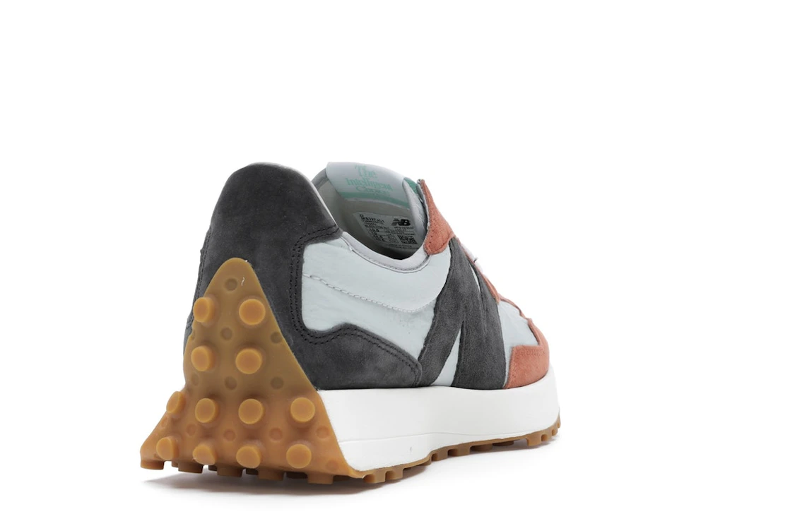 Vue 30 de New Balance 327 Brown Grey