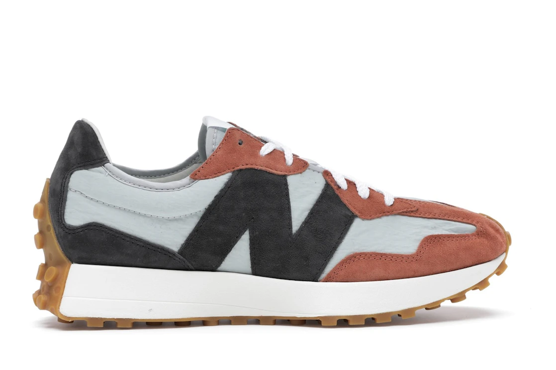 Vue 36 de New Balance 327 Brown Grey