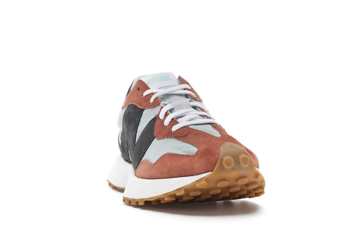 Vue 8 de New Balance 327 Brown Grey