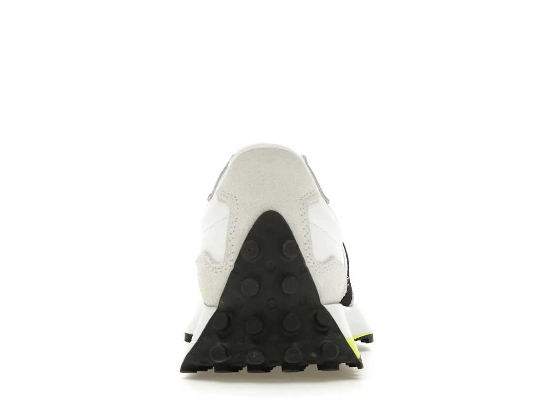 Vue 28 de New Balance 327 Grey White Reflection Yellow 