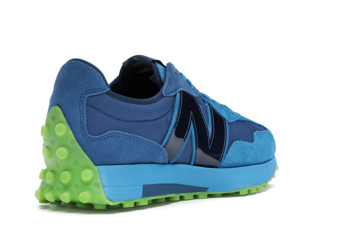 Vue 32 de New Balance 327 Kawhi Jolly Rancher