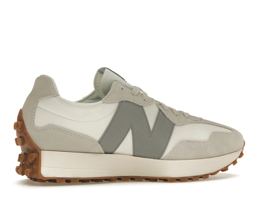 Vue 35 de New Balance 327 Moonbeam Shadow Grey