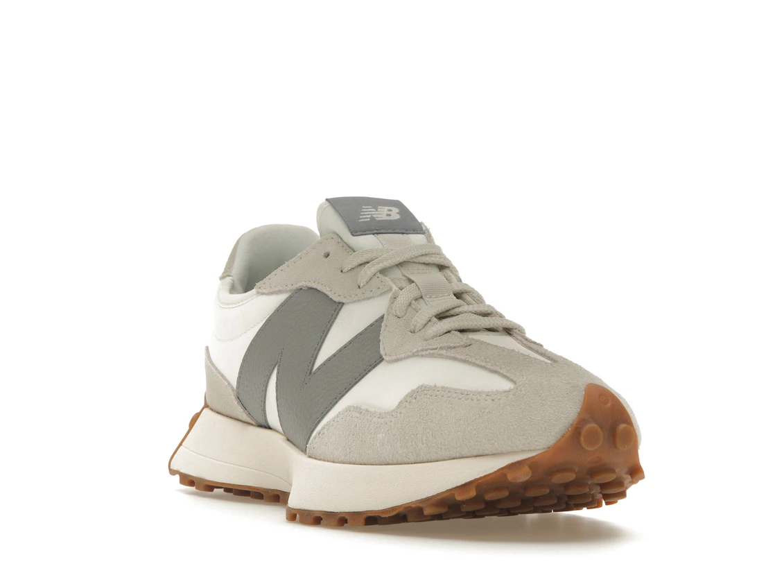 Vue 7 de New Balance 327 Moonbeam Shadow Grey