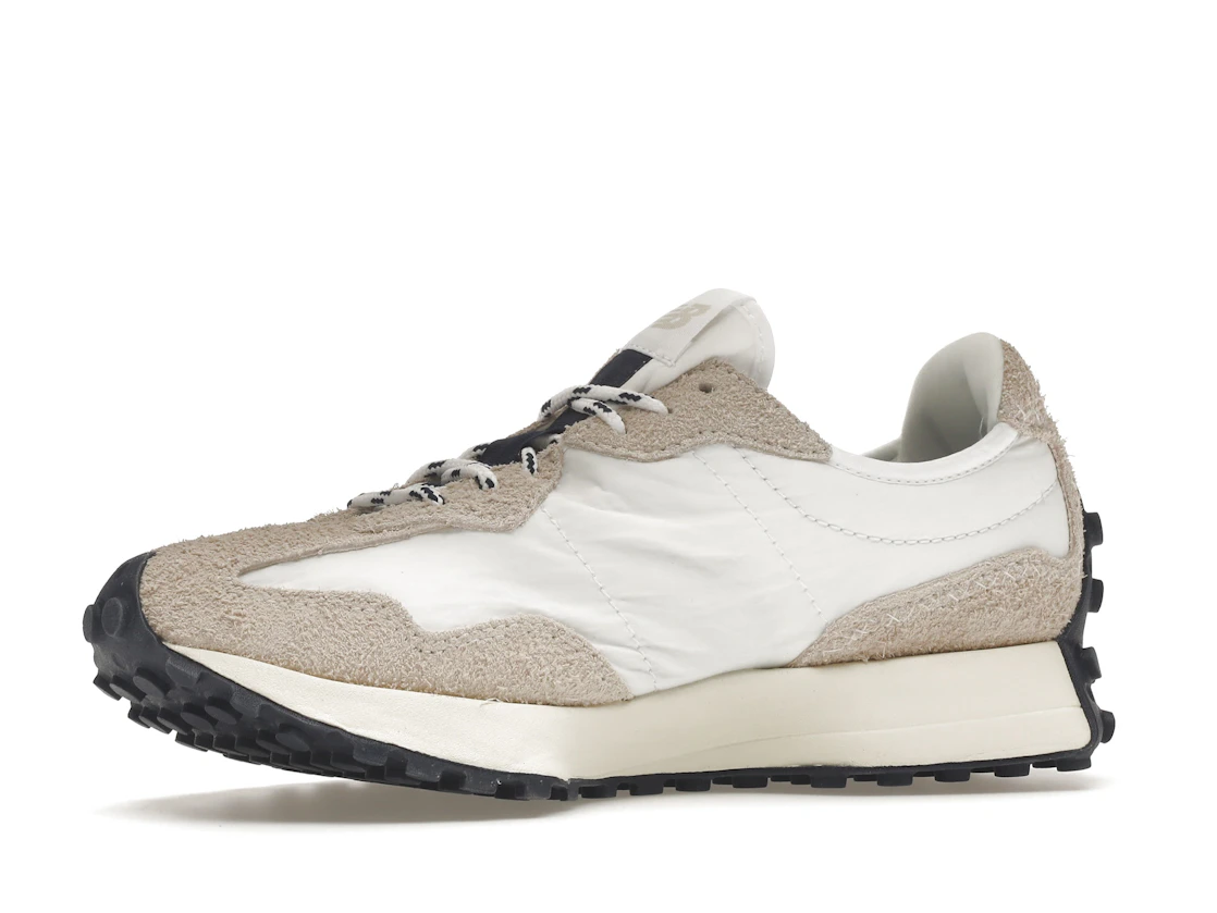 Vue 17 de New Balance 327 Moonbeam White Navy