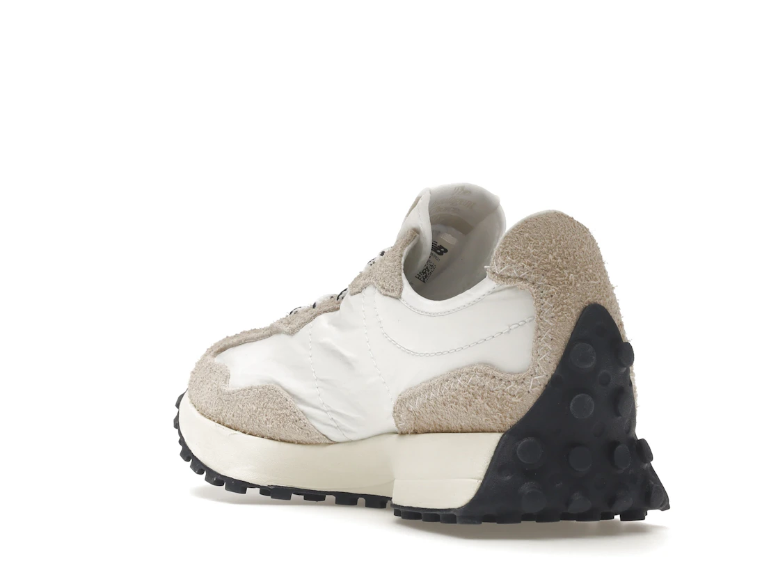 Vue 25 de New Balance 327 Moonbeam White Navy