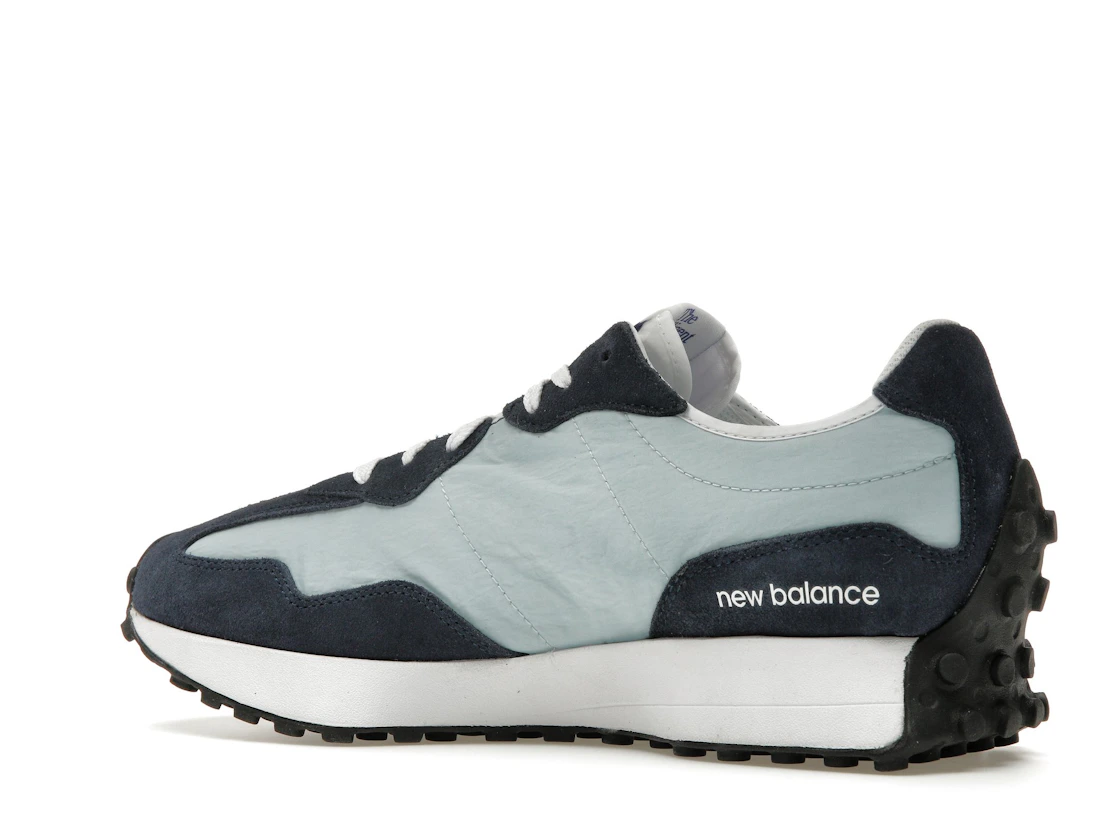 Vue 22 de New Balance 327 Natural Indigo Blue White