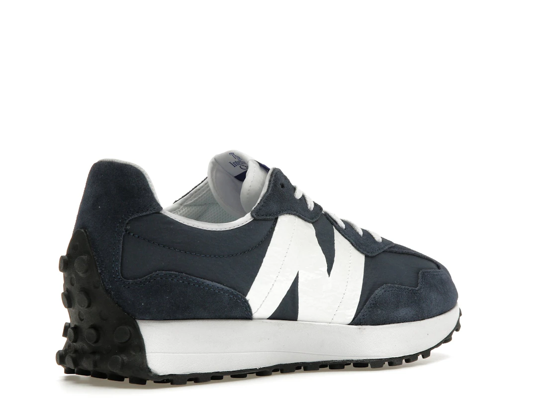 Vue 33 de New Balance 327 Natural Indigo Blue White