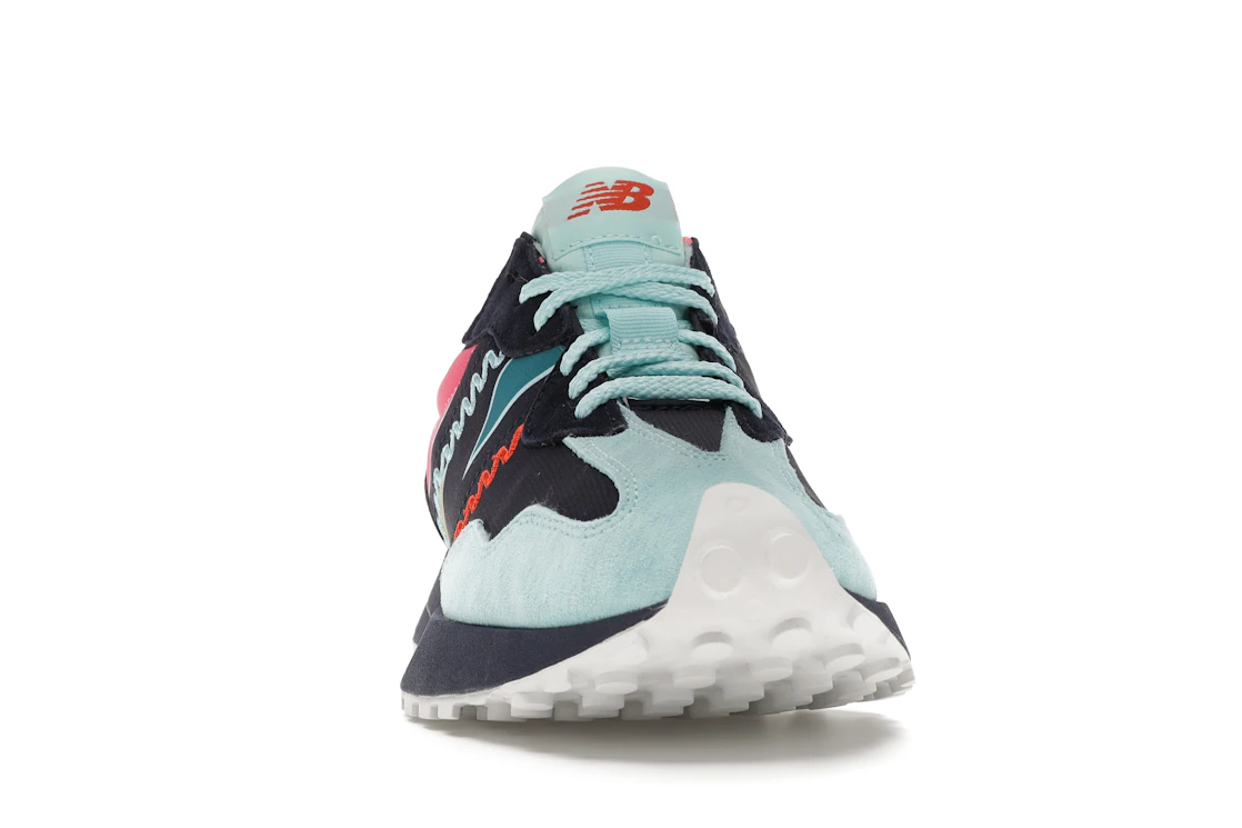 Vue 9 de New Balance 327 Pensole