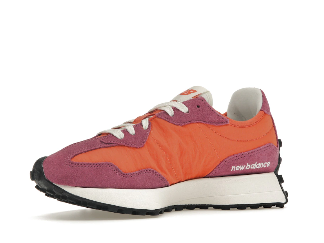 Vue 16 de New Balance 327 Red Pink