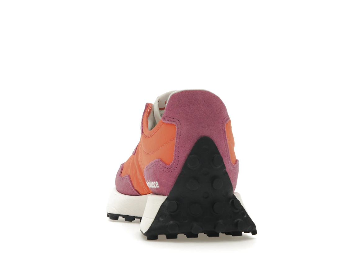 Vue 27 de New Balance 327 Red Pink