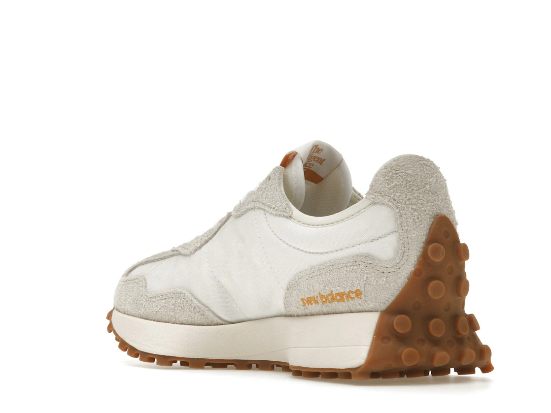 Vue 24 de New Balance 327 Sea Salt Golden Hour Gum 