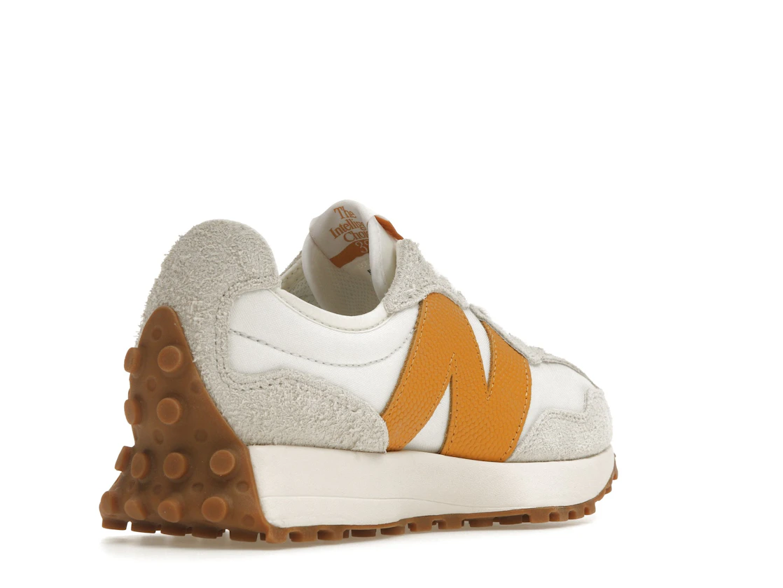 Vue 32 de New Balance 327 Sea Salt Golden Hour Gum 