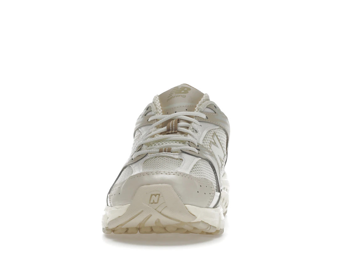 Vue 11 de New Balance 530 Beige Angora