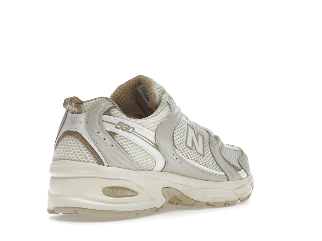Vue 32 de New Balance 530 Beige Angora