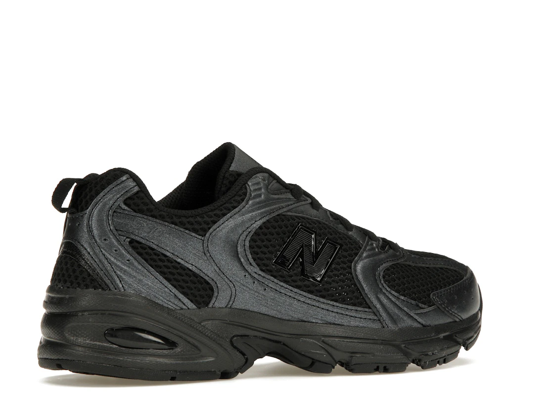 Vue 34 de New Balance 530 Black Dark Grey