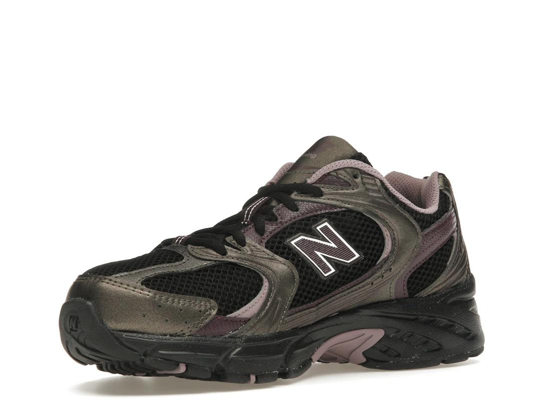 Vue 15 de New Balance 530 Black Metallic Plum Brown