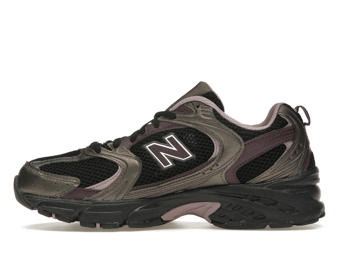Vue 19 de New Balance 530 Black Metallic Plum Brown