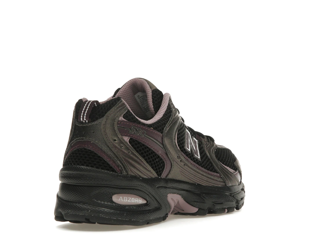 Vue 31 de New Balance 530 Black Metallic Plum Brown