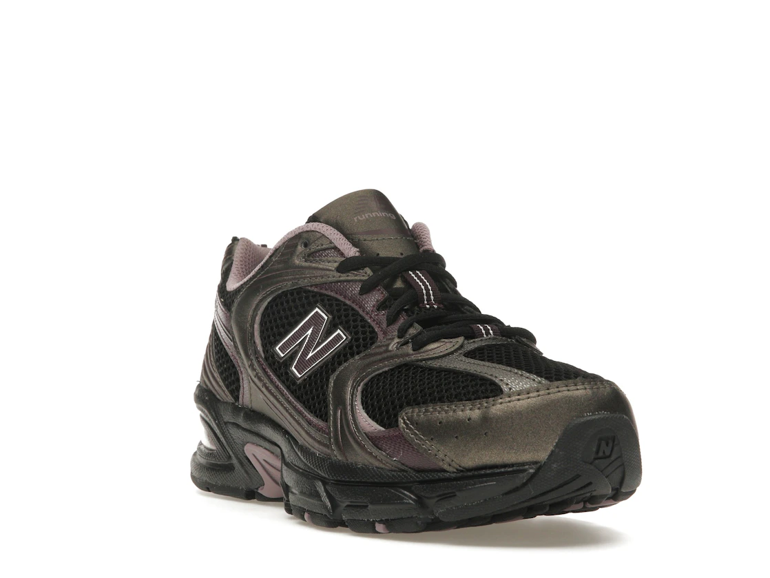Vue 7 de New Balance 530 Black Metallic Plum Brown