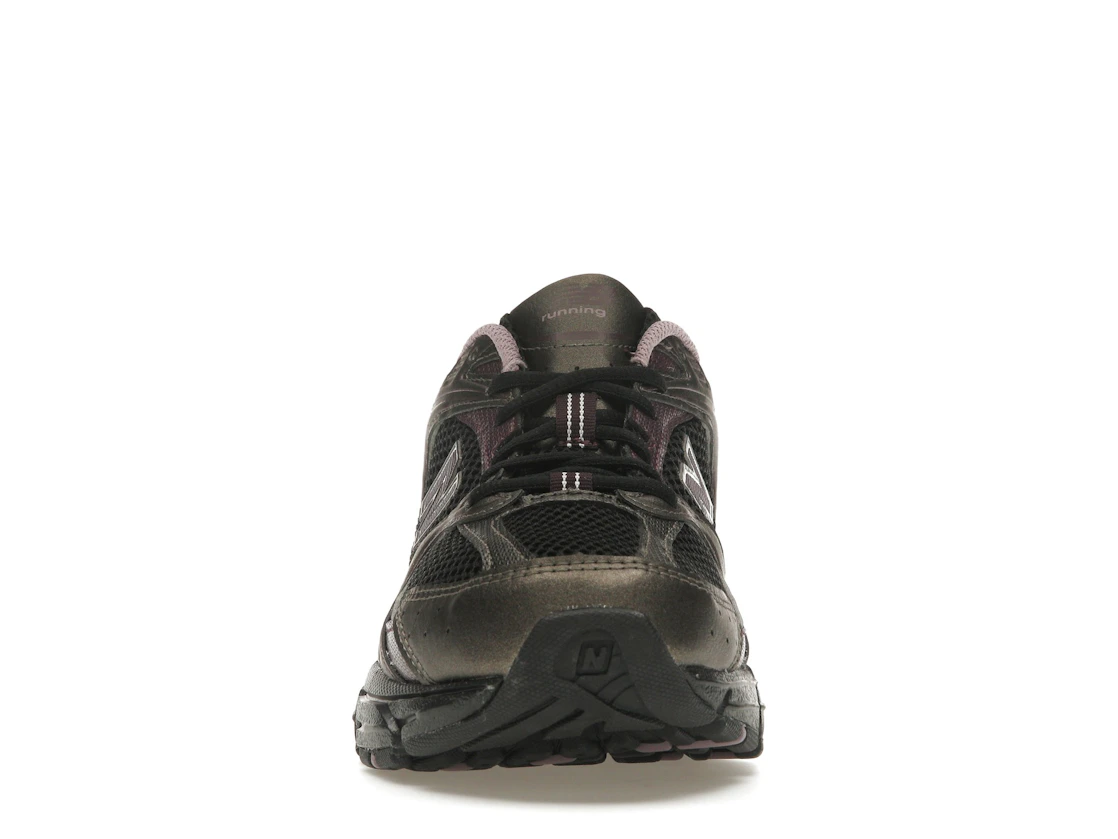 Vue 10 de New Balance 530 Black Metallic Plum Brown