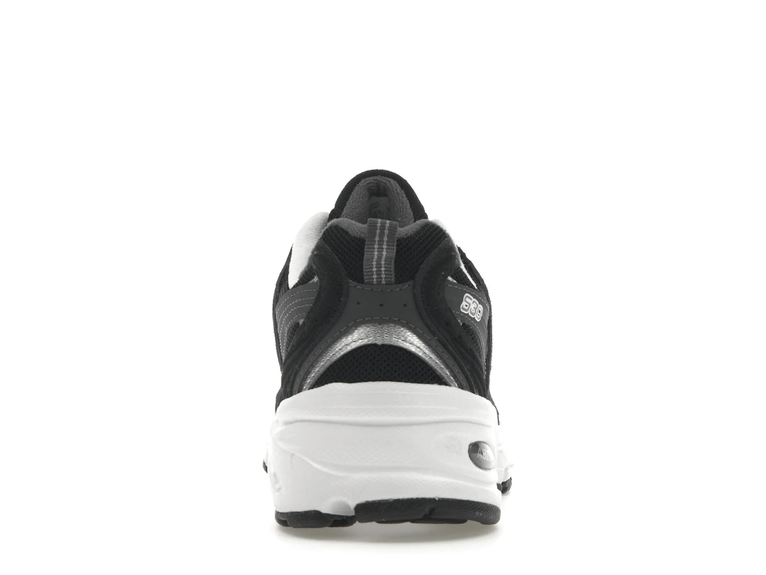 Vue 28 de New Balance 530 Classic Black Grey