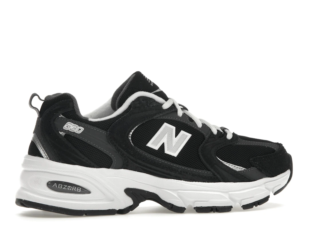 Vue 35 de New Balance 530 Classic Black Grey