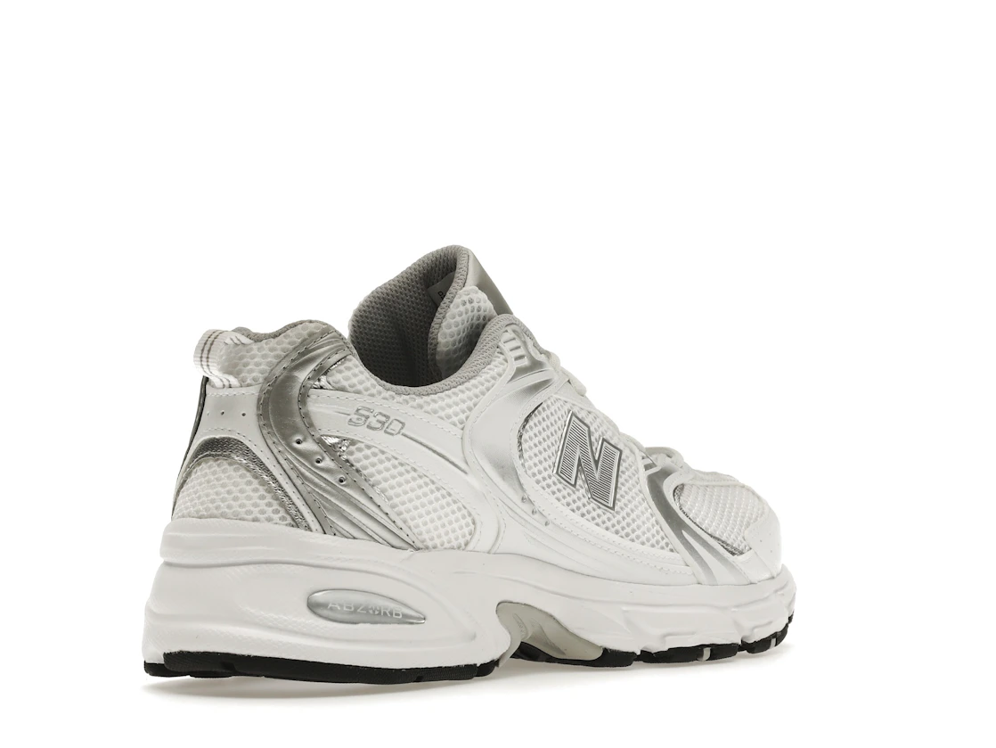 Vue 32 de New Balance 530 Munsell White