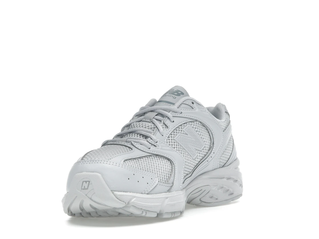 Vue 13 de New Balance 530 Pearl Grey