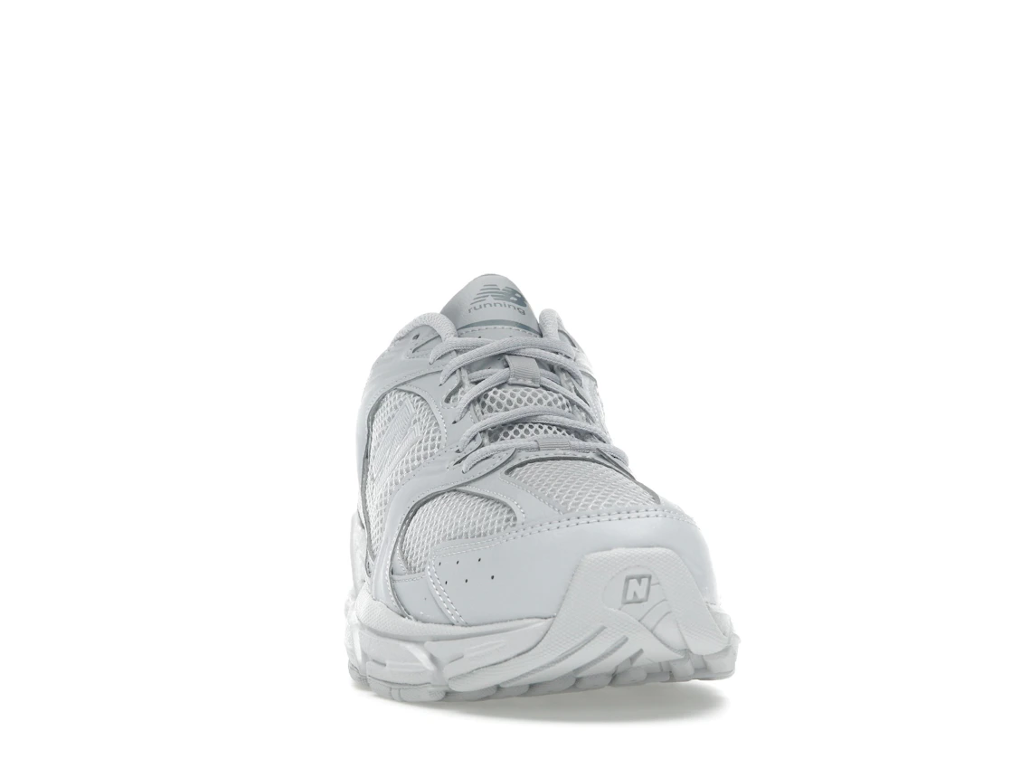 Vue 9 de New Balance 530 Pearl Grey