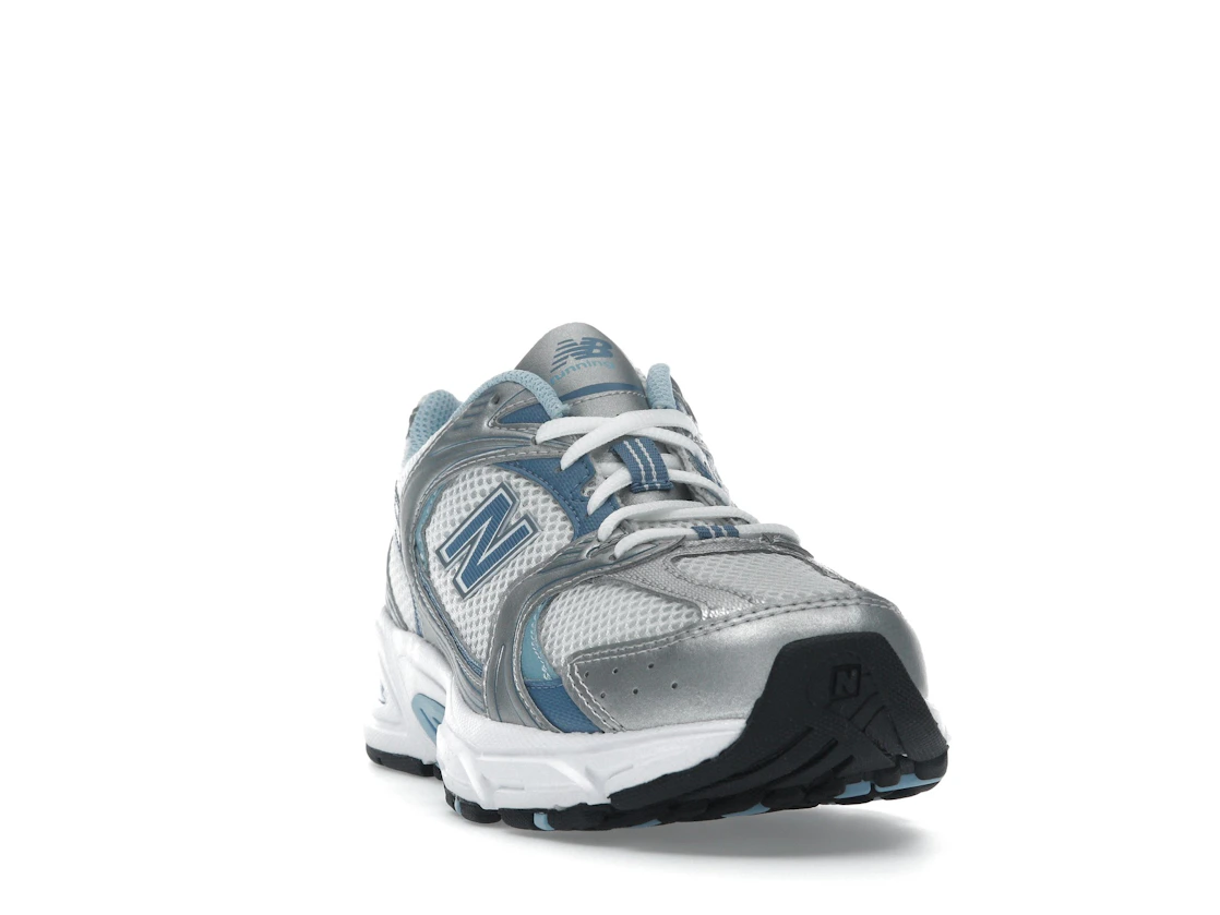 Vue 8 de New Balance 530 Silver Metallic Heron Blue