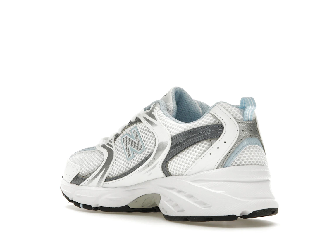 Vue 24 de New Balance 530 White Light Chrome Blue