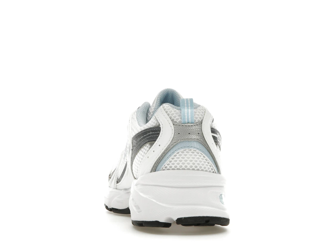 Vue 27 de New Balance 530 White Light Chrome Blue