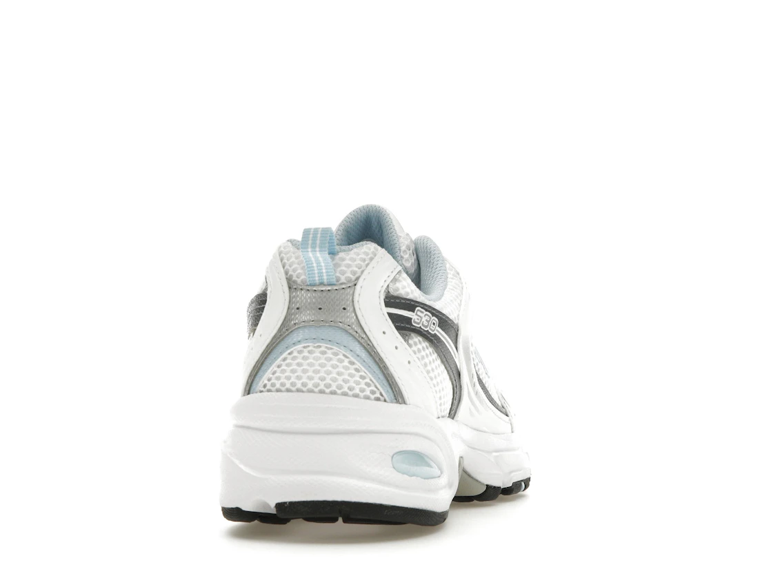 Vue 29 de New Balance 530 White Light Chrome Blue