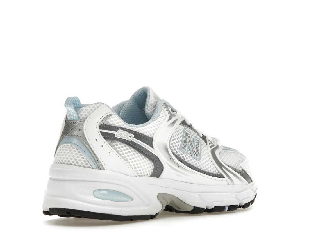 Vue 32 de New Balance 530 White Light Chrome Blue