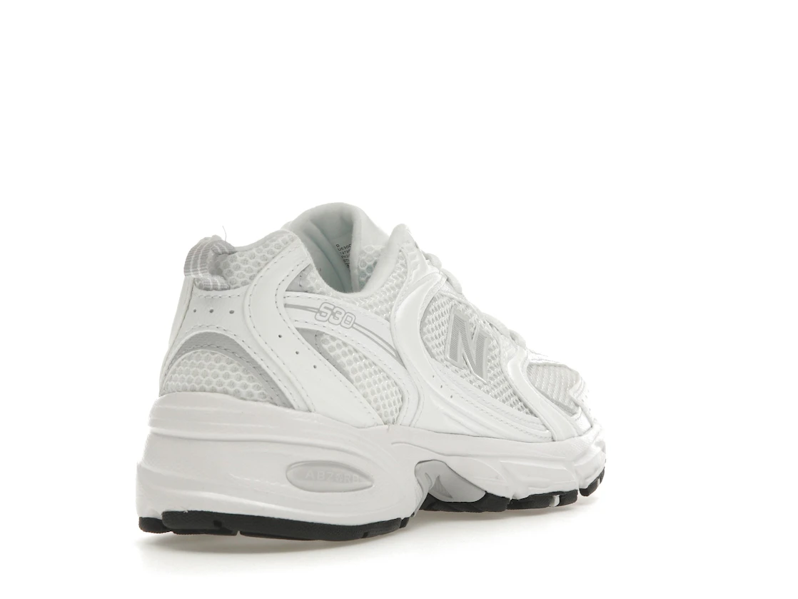 Vue 31 de New Balance 530 White Pearl Grey