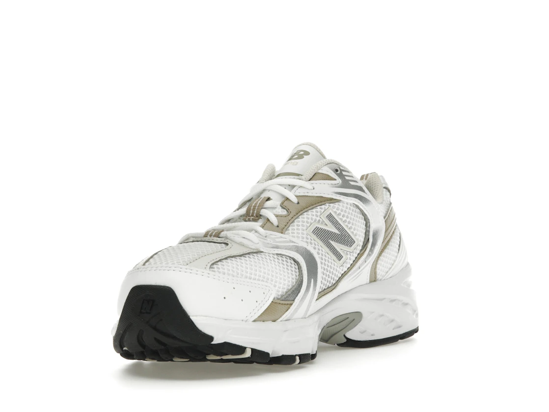 Vue 13 de New Balance 530 White Stoneware