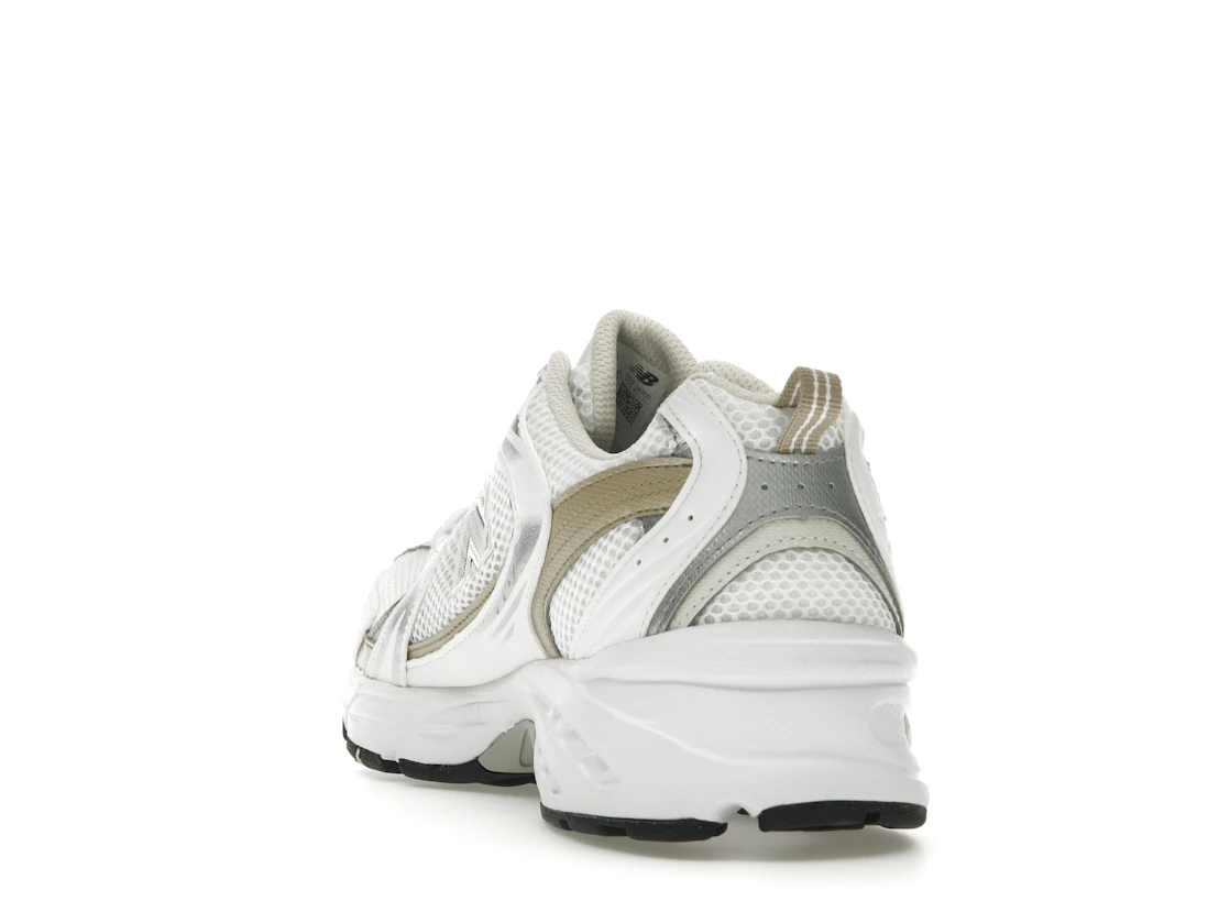 Vue 26 de New Balance 530 White Stoneware