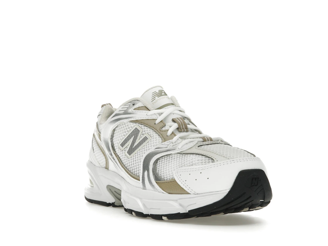 Vue 7 de New Balance 530 White Stoneware