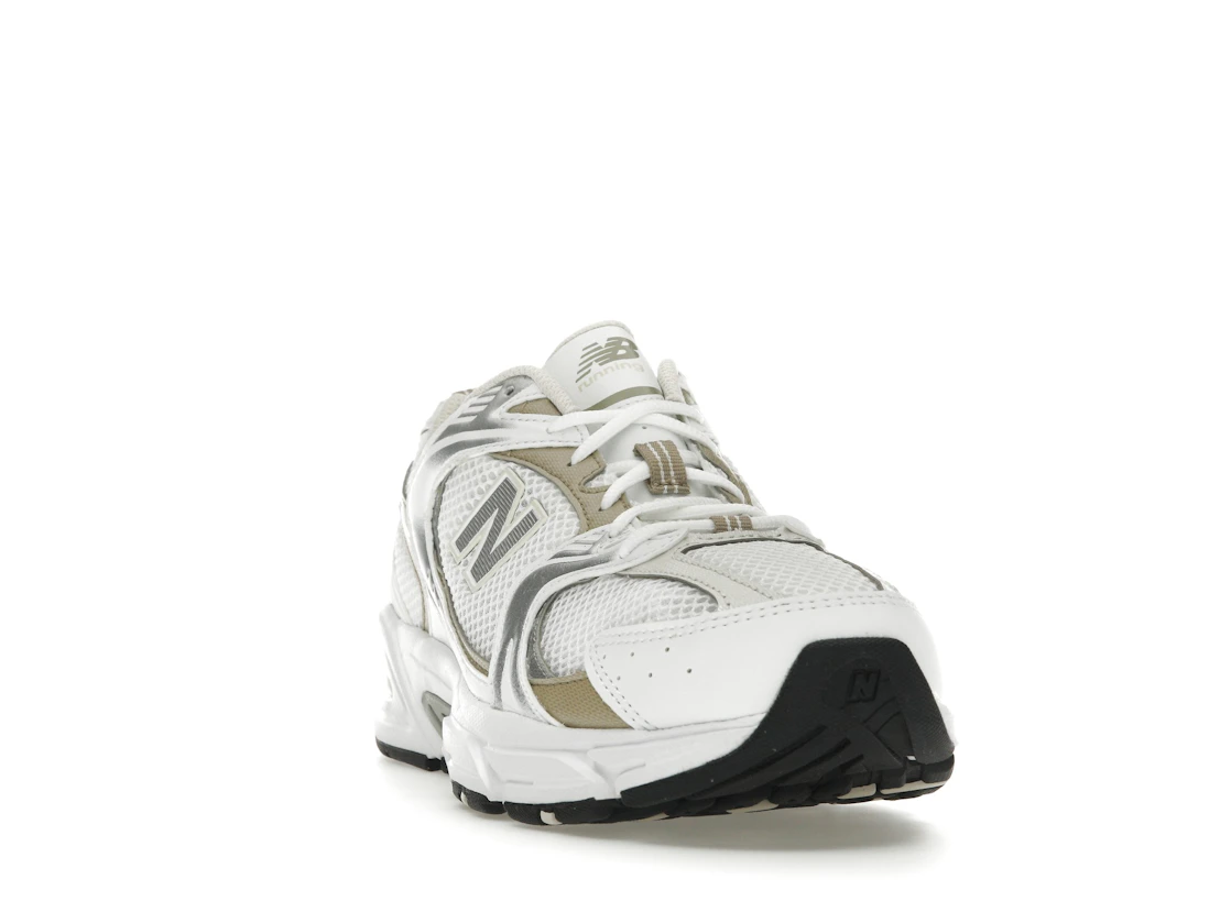 Vue 8 de New Balance 530 White Stoneware