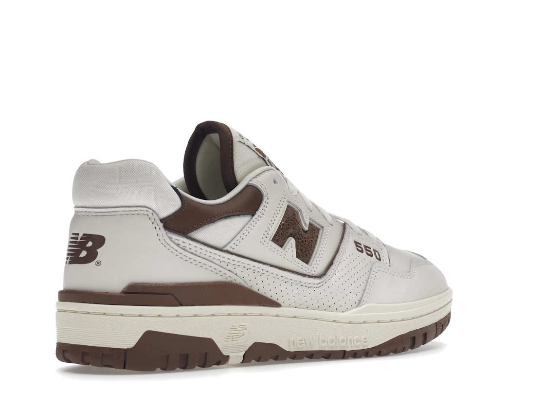 Vue 33 de New Balance 550 Aime Leon Dore Brown