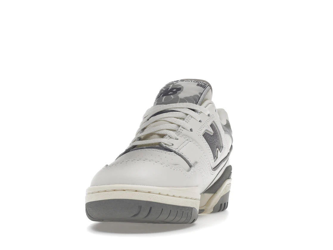 Vue 12 de New Balance 550 Aime Leon Dore White Grey