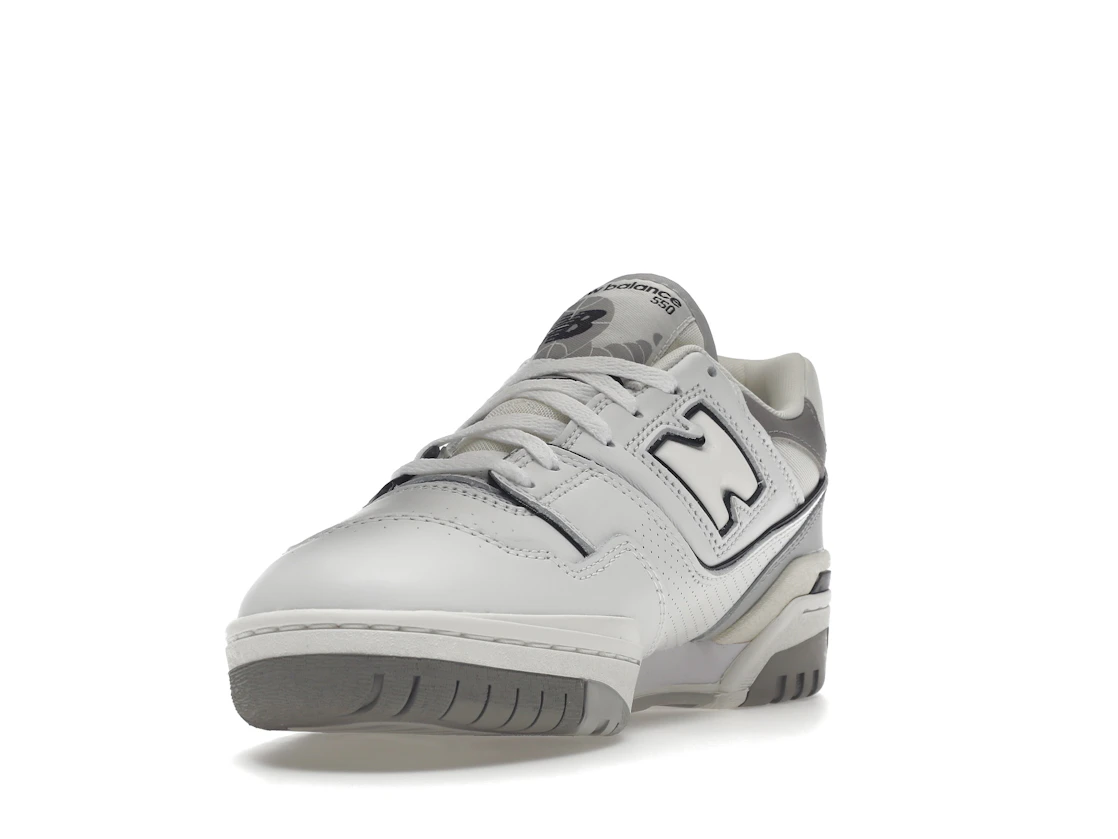 Vue 13 de New Balance 550 Salt and Pepper