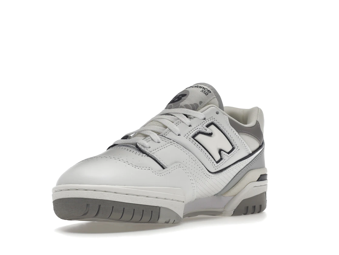 Vue 14 de New Balance 550 Salt and Pepper